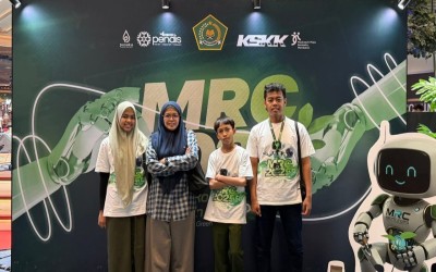 AKSI MENGAGUMKAN! Robot AIROS MTs Al Hikam Jombang Mengukir Sejarah, Tembus 5 Besar Nasional di Madrasah Robotic Competition 2025!