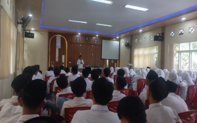 Bentengi Pelajar dari Tren Vape, MUI Paparkan Fatwa Penyalahgunaan Rokok Elektrik di MA Al Hikam